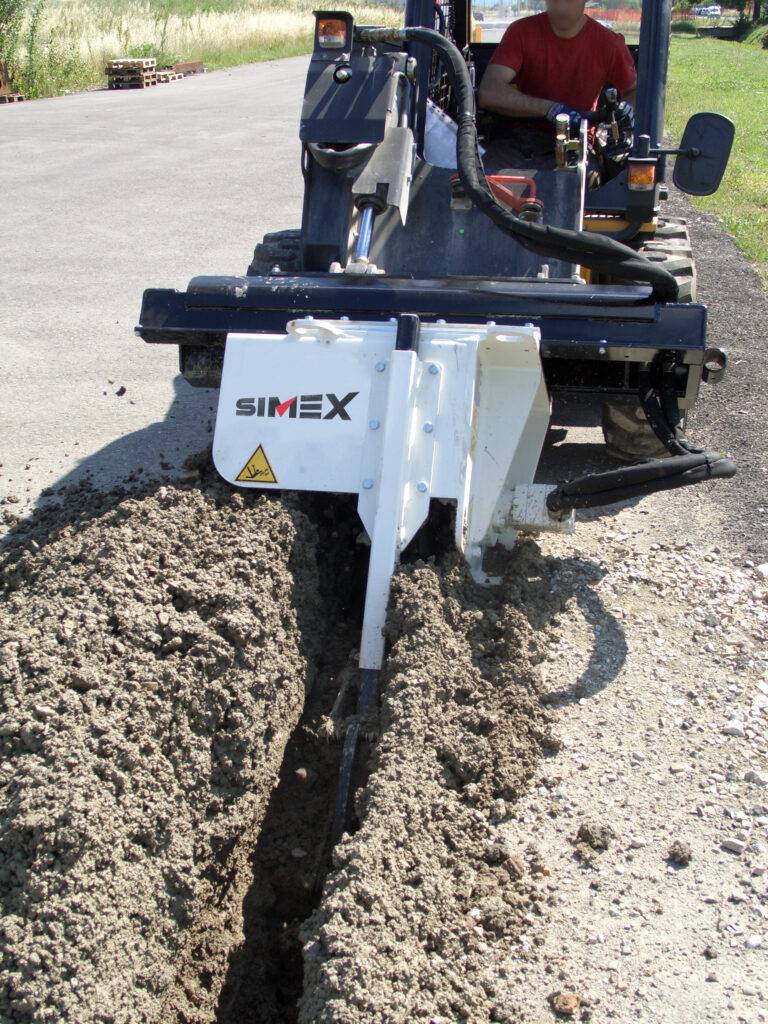 CHAIN TRENCHERS